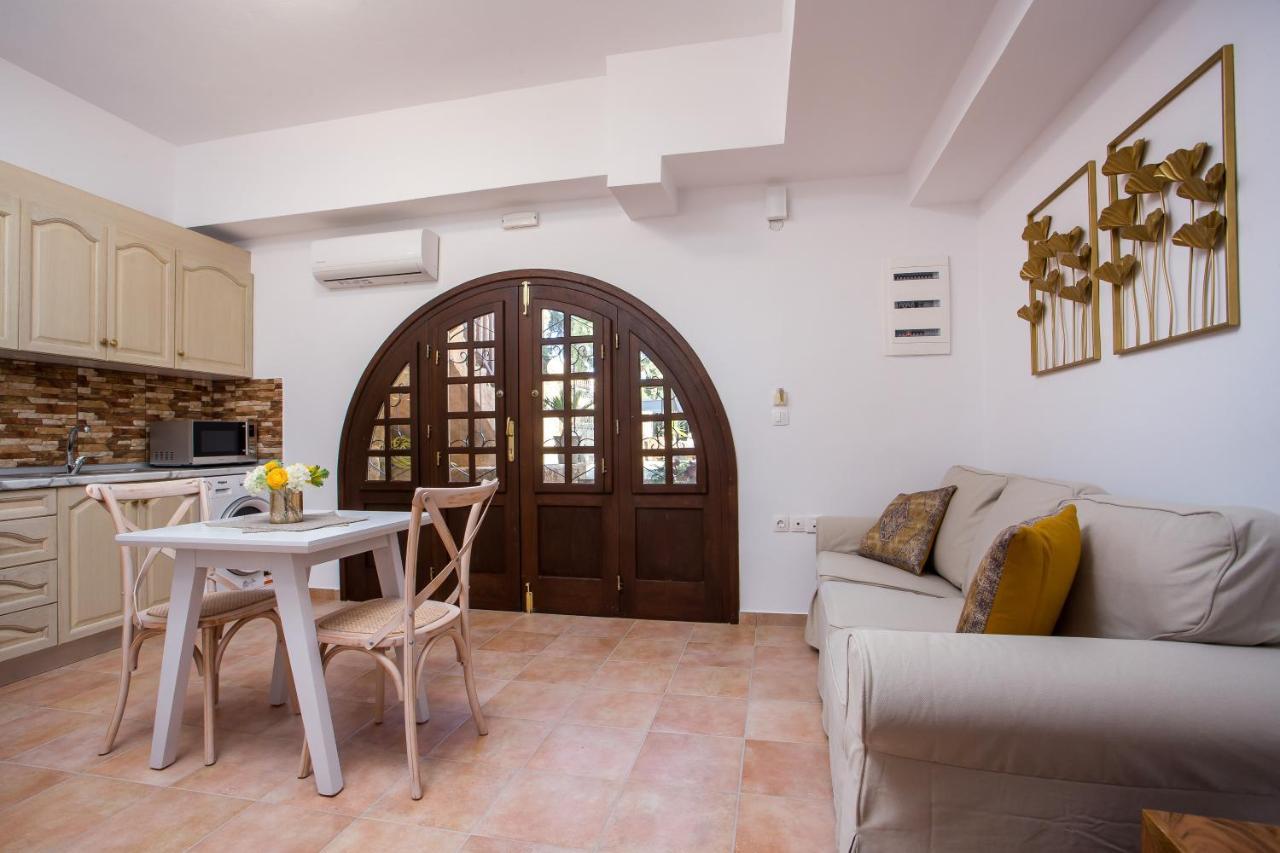 Kamara Antica Apartments Rhodes City 外观 照片